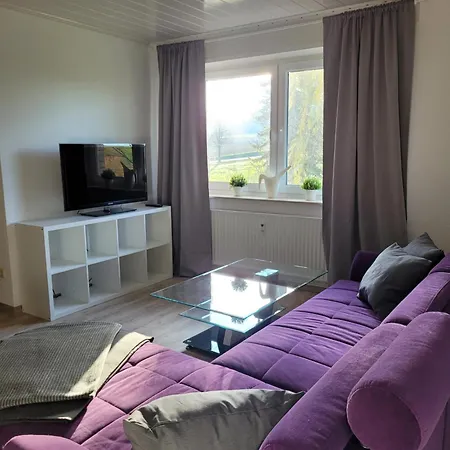 Apartment Mit Balkon